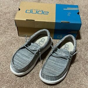 Boys Hey dude Wally size 12 color linen stone (worn one time)